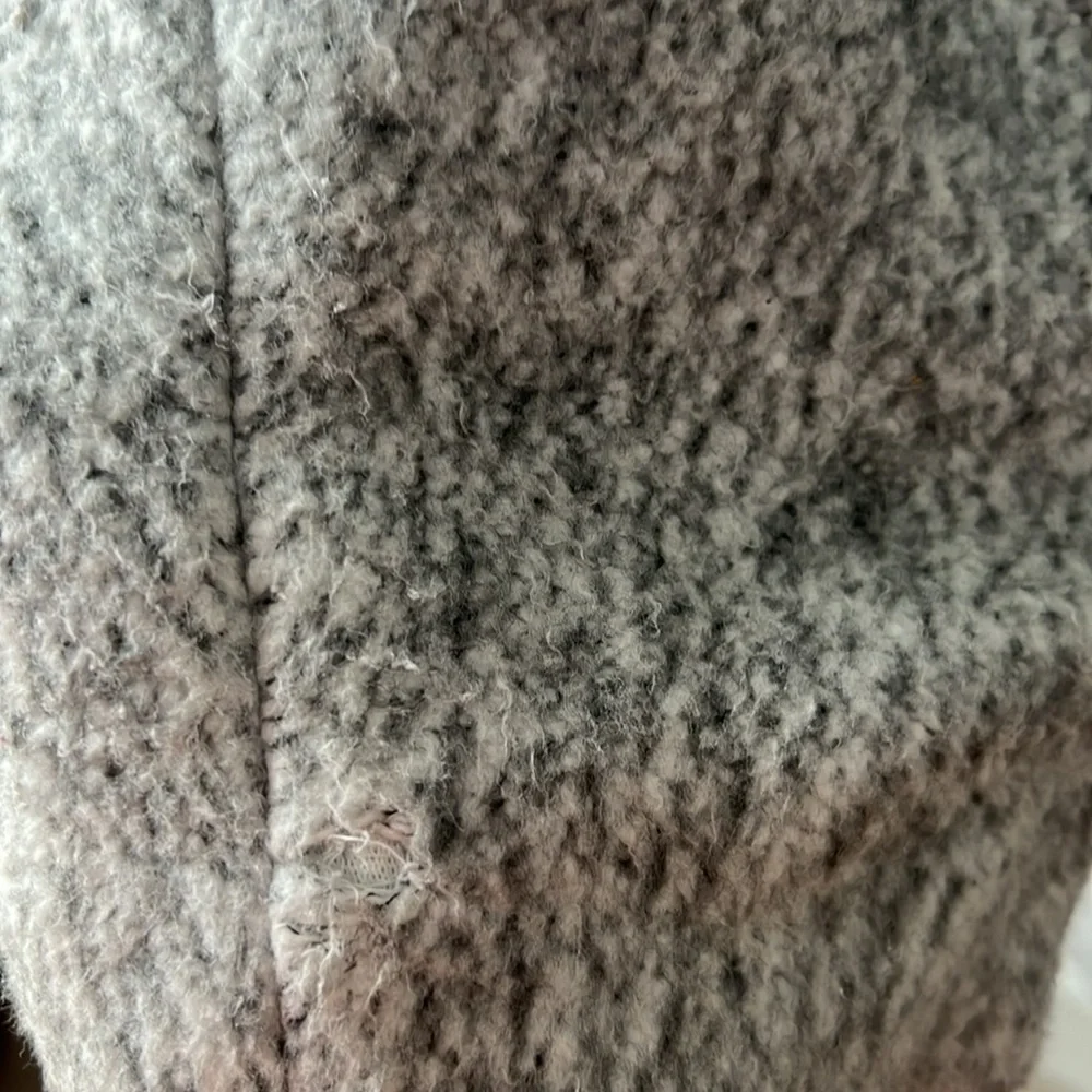 Torrid Marled Light Grey Hacci Funnel Neck Coat size 4 - Picture 12 of 12